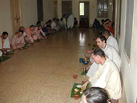 v_puja_nov01_14.jpg