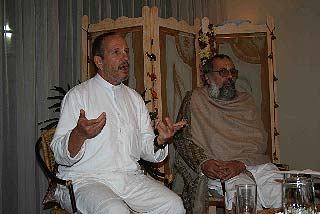 060725_nbdp-disap-fest04