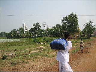 061011_bamunpara_02