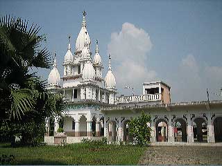 061011_bamunpara_05