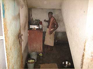 061011_bamunpara_20
