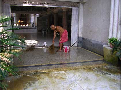 picture-02