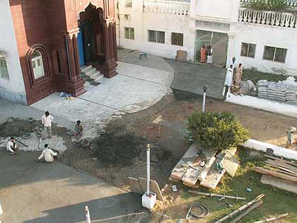 picture-02