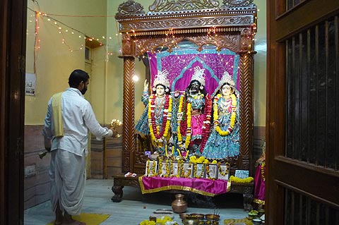 picture-06