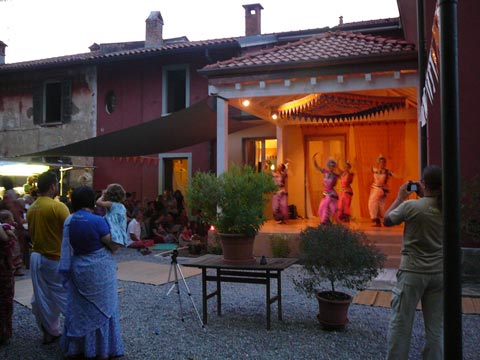 picture-03
