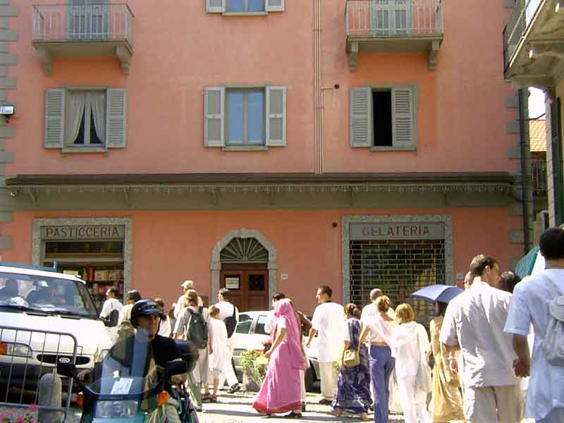 sm-harinamswiss2